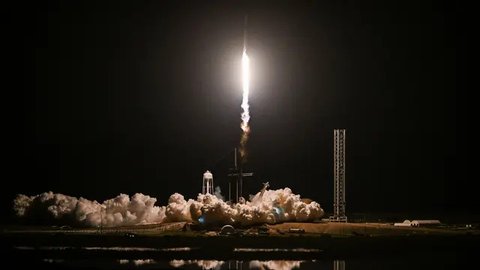 SpaceX Jemput Dua Astronot yang Terdampar di Luar Angkasa Sejak 3 Bulan Lalu