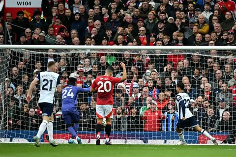 Rapor Pemain Manchester United Usai Dibantai Tottenham, Siapa Pecundangnya?