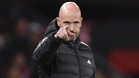 MU Makin Nyungsep Setelah Menuai Hasil Buruk dalam Beberapa Laga Terakhir, Erik ten Hag Pede Tak Akan Dipecat