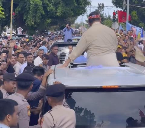 Dampingi Prabowo Kampanye di Bengkulu, Raffi Ahmad Tunjukkan 'Cakaran Cinta' dari Warga