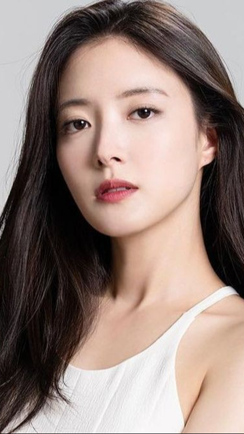 Kesuksesan Lee Se Young dalam berbagai proyek membuatnya menjadi salah satu aktris yang dicari dan diakui dalam industri hiburan Korea.