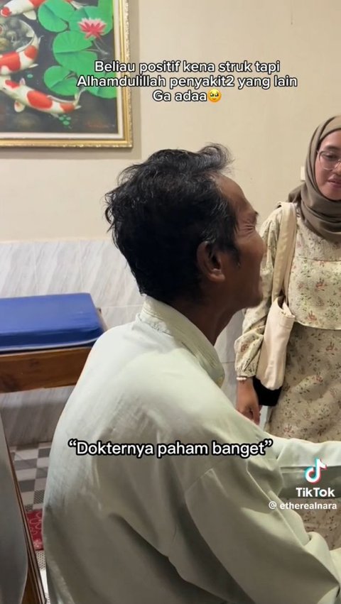 Kisah Haru Pak Slamet, Juru Parkir yang Alami Tubuh Kaku Tapi Harus Tetap Bekerja untuk Keluarga