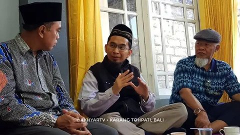 Apabila Rezeki Terasa Sulit dan Kehidupan Jadi Berat, Coba Amalan Ini Kata Ustadz Adi Hidayat