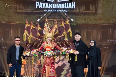 Unik, Ini Kostum Rumah Makan Payakumbuah yang Bakal Dipakai Nova Liana di Ajang Miss Grand Internasional 2024