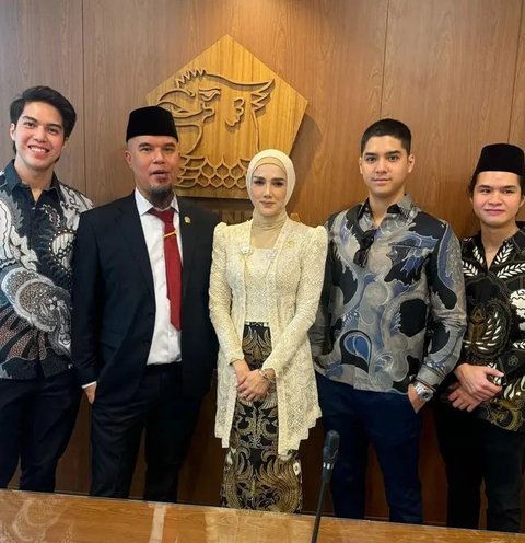 Cantik dan Gagah Foto Artis yang Kini Jadi Anggota DPR, dari Verrel Bramasta, Denny Cagur hingga Mulan Jameela