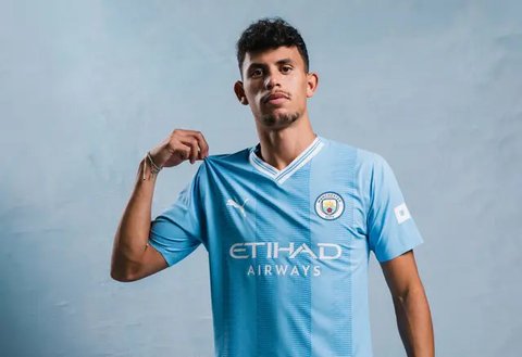 Duh! Jarang Bermain di Man City, Sosok Pemain ini Malah Ditangkap karena Diduga Mencuri Ponsel di Sebuah Klub Malam