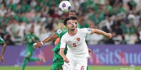 Menyala Abangku! ini Momen Pemain Timnas Indonesia Sandy Walsh saat Ikut Merayakan Hari Batik Nasional