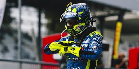 Kabar Terbaru Valentino Rossi di Dunia Balap Mobil Usai Pensiun dari MotoGP