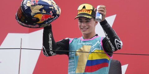 Tangis Haru Marc Marquez Terima Surat dari David Alonso Sebelum Juara Moto3 2024