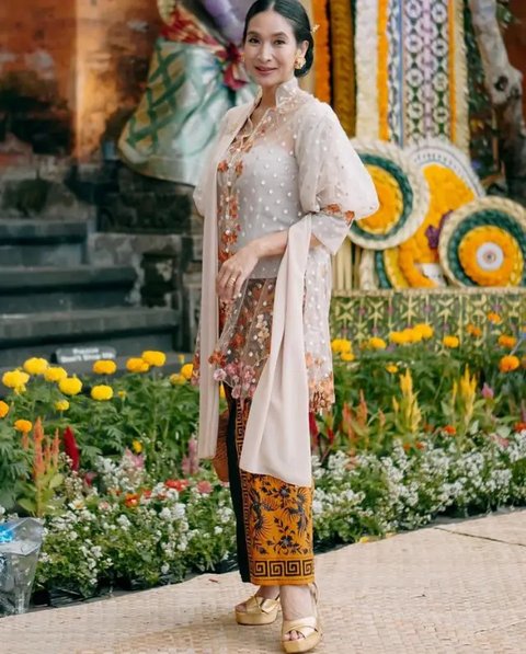 Cantik, Elegan dan Modern, Inspirasi Model Kebaya Tile Yura Yunita, Lesti Kejora hingga Sohwa Halilintar untuk Ragam Acara