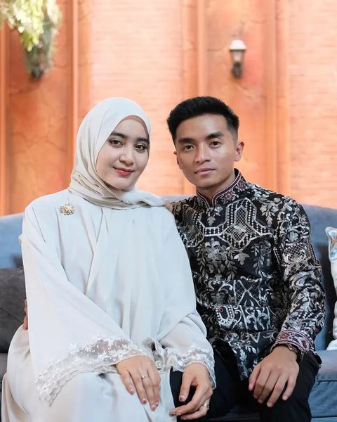 Dulu Nikah di Usia Muda, Sekarang Jadi Panutan, Berikut 6 Potret Terbaru Taqy Malik dan Serell Thalib Bikin Pangling