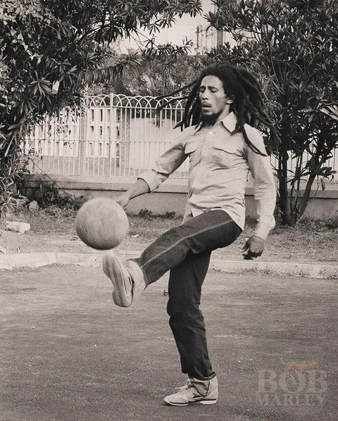 9 Fakta Menarik Bob Marley, Penyanyi Reggae Mantan Buruh Pabrik