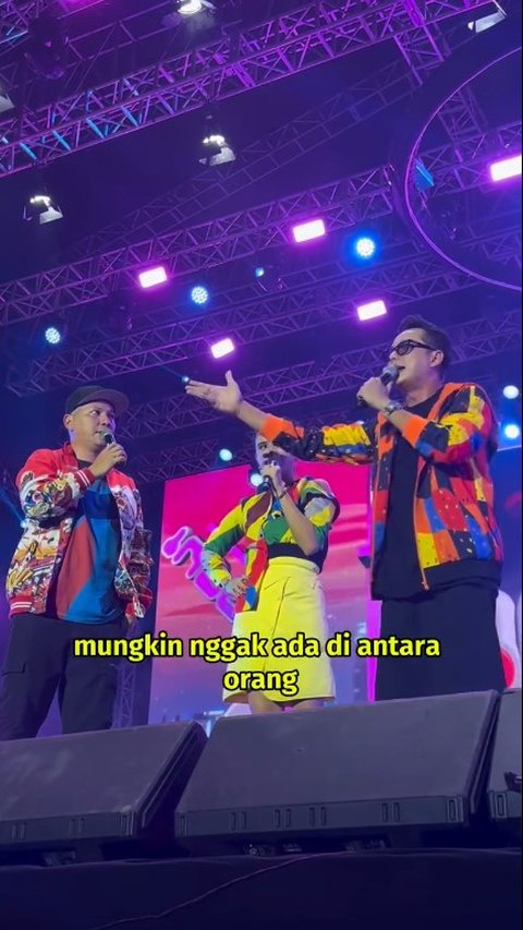 Potret Gading Marten Salting Brutal Gara-Gara Video Ngelamar Gisella Anastasia Diputar Lagi di Synchronize Fest 2024