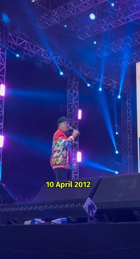 Potret Gading Marten Salting Brutal Gara-Gara Video Ngelamar Gisella Anastasia Diputar Lagi di Synchronize Fest 2024