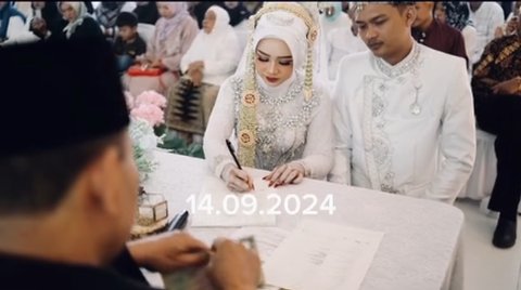 Dulu Akad untuk Praktik di Sekolah Kini Ijab Kabul Beneran, Kisah Cinta Pasangan Ini Viral