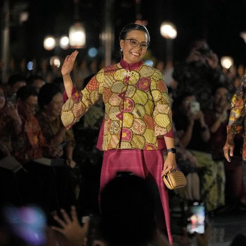 35 Ucapan Hari Batik Nasional 2 Oktober 2024, Bagikan Semangat Nasional Junjung Warisan Budaya Kebanggaan