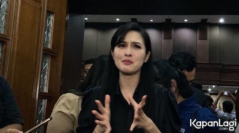 Potret Sandra Dewi dengan Mata Berkaca-kaca Usai Jadi Saksi Sidang Kasus Korupsi Harvey Moeis, Penampilan Disorot