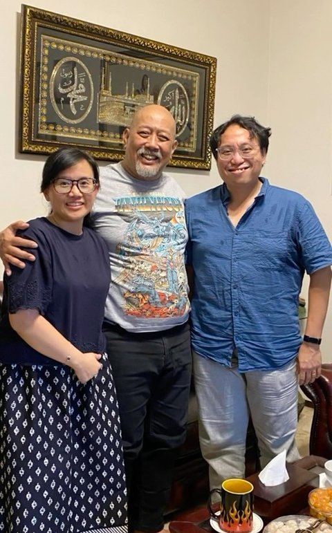 Bak Keluarga Kandung, Ini Potret Pertemuan Indro Warkop dengan Damar Anak Dono yang Lulusan S3 Nuklir