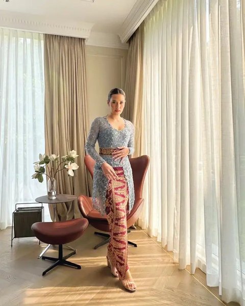 Penampilan Cantik dan Memesona Pakai kebaya Bali, Inspirasi dari Raisa Andriana hingga Fuji