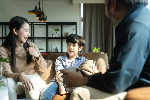 5 Tips untuk Memperkuat Hubungan Emosional dengan Anak agar Lebih Terbuka dengan Orangtua