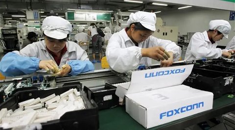 Pegawai Pabrik Apple Foxconn Ditahan Pemerintah China, Ini Alasannya