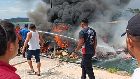 Kini Tinggal Kenangan, Intip Momen Mesra Cagub Maluku Utara Benny Laos dengan Istri Bikin Baper