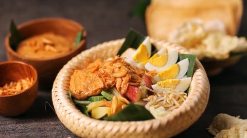 Mencicipi Segarnya Rujak Pengantin, Salad Kuno dari Jakarta Selain Gado-gado yang Bawa Keberkahan