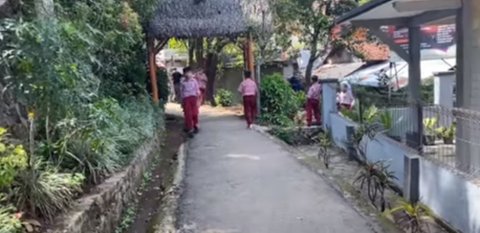 Warga Kampung Adat Cireundeu Tidak Makan Nasi Puluhan Tahun, Alasannya Mengejutkan