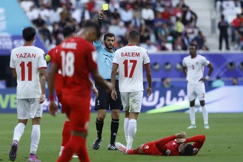 Wasit Omar Al Ali Kunci Akun Instagram Sebelum Pimpin Laga China Vs Indonesia, Posting Doa Minta Perlindungan