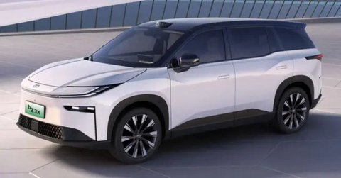 Pangsa Pasar Lesu, Toyota Tunda Produksi Mobil Listrik di Amerika Serikat