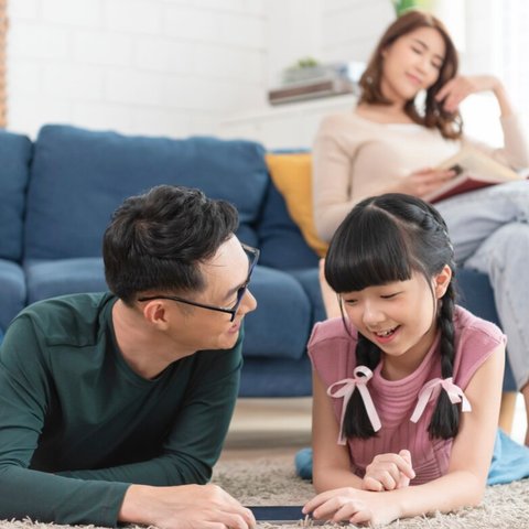 Cemburu pada Adik? Berikut Strategi Parenting untuk Membuat Anak Merasa Dihargai