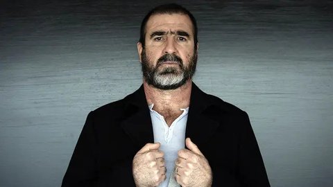 Eric Cantona Emosi MU Pecat Sir Alex Ferguson