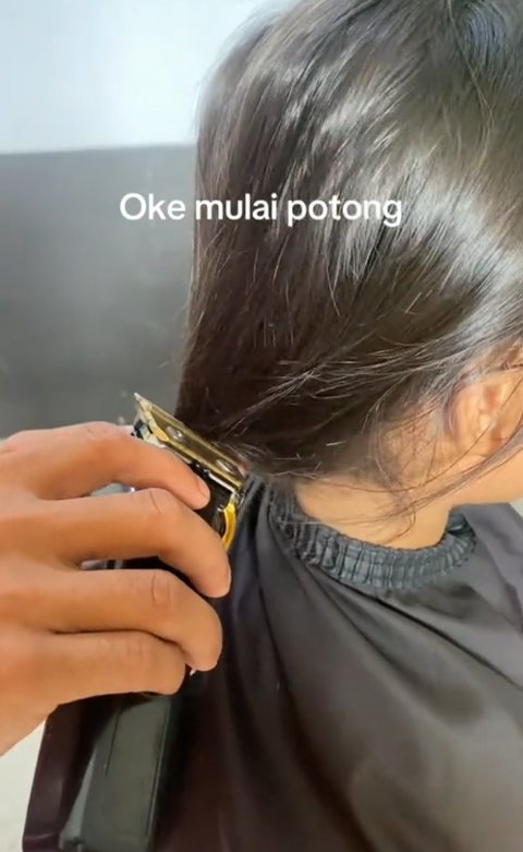 Momen Bocah Potong Rambut Setelah 3 Tahun Gondrong, Perubahan Penampilannya Bikin Pangling