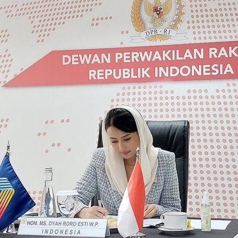 Mengenal Sosok Dyah Roro Esti Widya Putri, Calon Wakil Menteri Termuda Pilihan Presiden Terpilih Prabowo