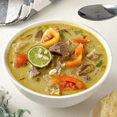 Resep Soto Daging Lezat Mudah Bikinnya, Dijamin Ketagihan