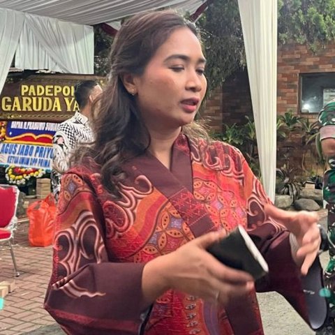 Mayor Teddy Malam-Malam Telepon, Presenter TV Cantik Sampai Kaget Dengar Isi Pesan dari Prabowo