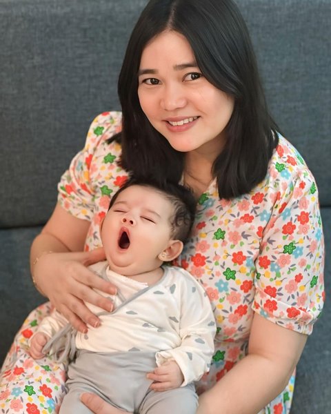 7 Potret Imut dan Lucu Anak Denny Sumargo dan Olivia Allan, Baby Biel Disebut Fotokopian Ci OlivMamanya