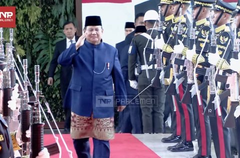 Cantiknya Kahiyang Ayu Duduk Bareng Suami & Kaesang Saksikan Pelantikan Prabowo-Gibran, Bikin Pangling