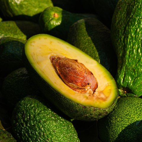 11 Makanan untuk Rambut Sehat dan Indah, Pisang hingga Kayu Manis