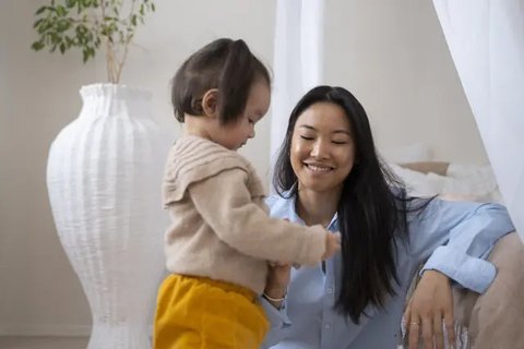 5 Cara bagi Orangtua utuk Mulai Mengenalkan Emosi pada Anak, Penting bagi Tumbuh Kembang