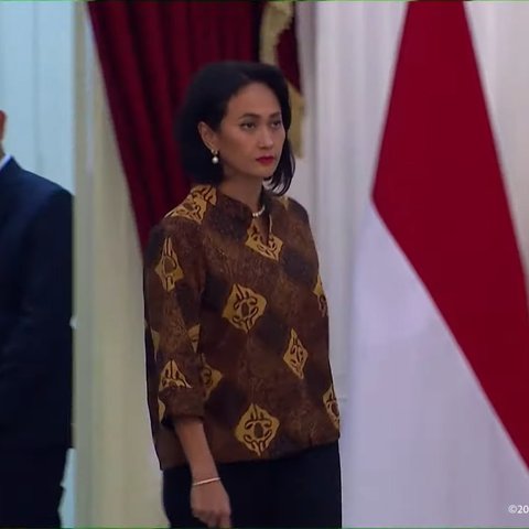 Intip Gaya Berbatik Menteri Perempuan pada Malam Pengumuman Kabinet Prabowo-Gibran