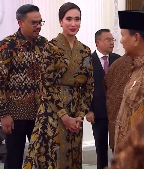 Intip Gaya Berbatik Menteri Perempuan pada Malam Pengumuman Kabinet Prabowo-Gibran