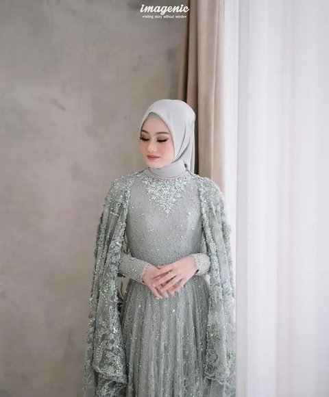 Tetap Cantik dan Elegan, 4 Inspirasi Kebaya Modern Berhijab dari Irish Bella hingga Dinda Hauw