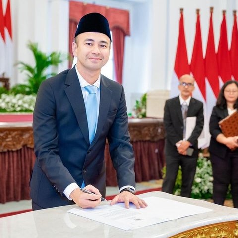 Membandingkan Gaji Raffi Ahmad Sebagai Utusan Khusus Presiden dengan Penghasilan jadi Artis, Mana Lebih Fantastis?