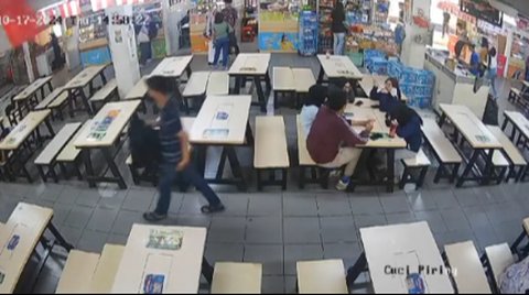 Terekam CCTV, Aksi Pria Maling Tas di Kantin Kampus Ini Viral Bikin Waspada