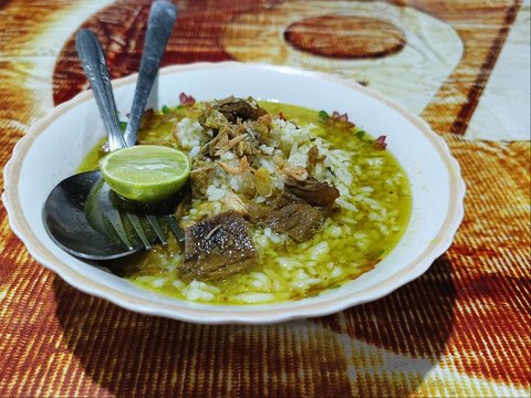 Berapa Kalori dan Nutrisi dari Seporsi Soto Ayam? Kalori yang Perlu Diwaspadai dalam Setiap Suapan