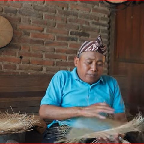 Mengenal Caping Kalo, Penutup Kepala Tradisional Khas Kudus yang Kini Mulai Langka