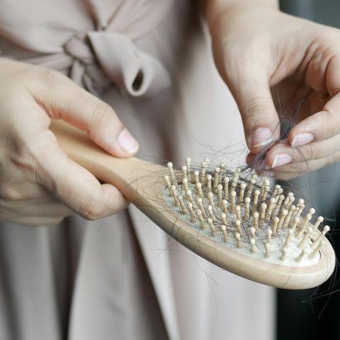 Ingin Rambut Anda Sehat dan Berkilau? Ketahui Pola Makan yang Benar