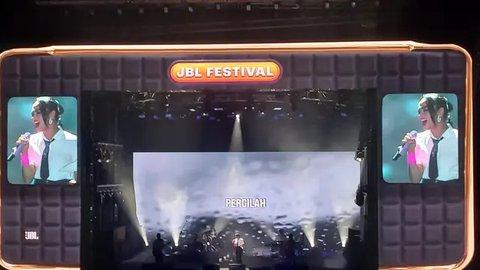 Momen Lyodra Baper Digombalin Penonton di Panggung JBL Festival 2024, Refleks Teriak Histeris