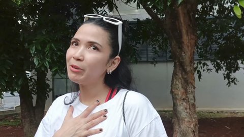 Tak Terima Irish Belaa Dituding Terlalu Cepat Move On dari Amar Zoni, Dinda Kanyadewi: Apa yang Sudah Dilalui Dia Tidak Gampang